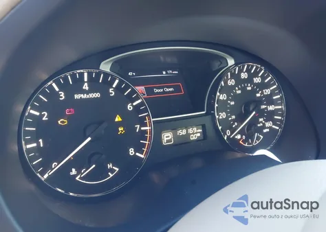 2015 Nissan Altima 2.5 S из США, поврежденный, VIN 1N4AL3AP9FN403405